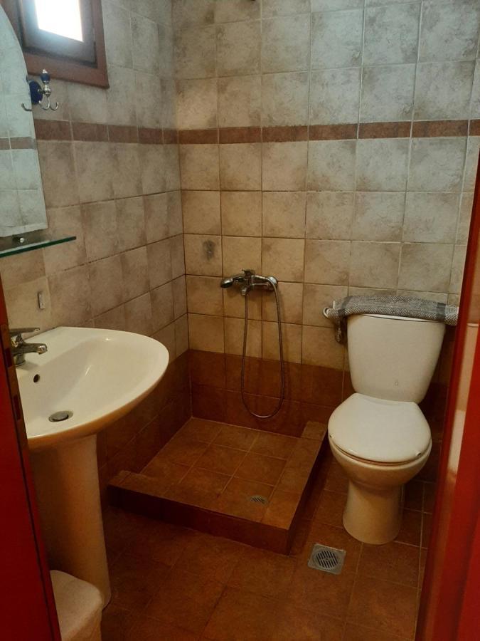Hotel Kosmas Szárti Kültér fotó