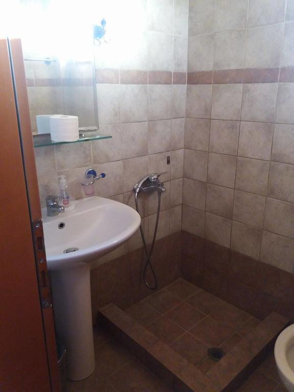 Hotel Kosmas Szárti Kültér fotó